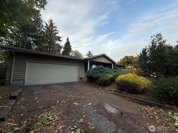 8210 NE 141st Street