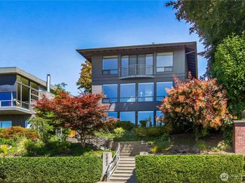 1942 7th Avenue W