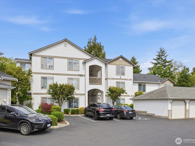 727 114th Street SW X202, Everett WA 98204