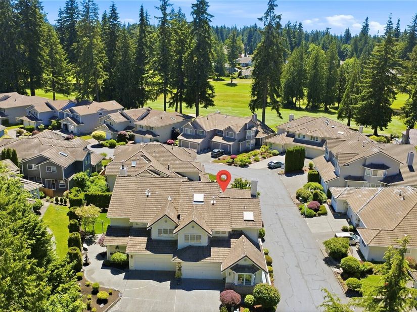 2000 Village Green Drive 26, Mill Creek WA 98012