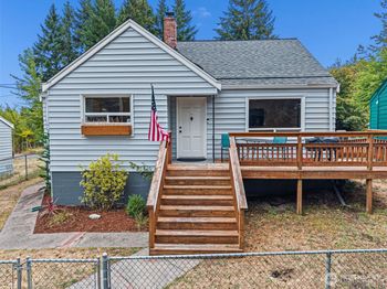 224 Bremerton Boulevard W