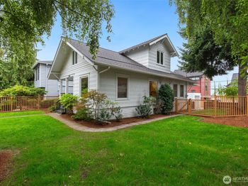 313 NE 76th Street