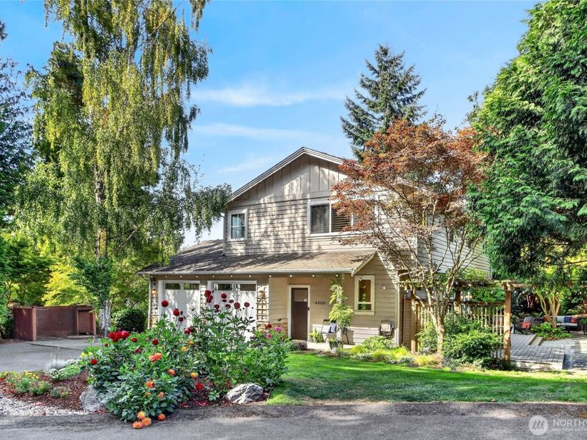 4500 SW Hemlock Way, Seattle WA 98136