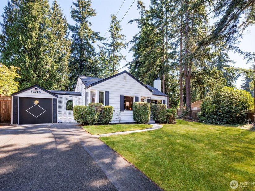 12714 3rd Avenue NW, Seattle WA 98177