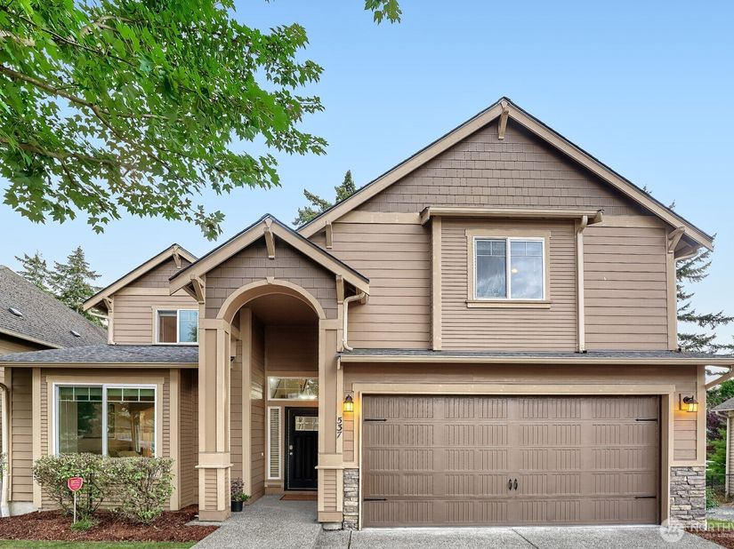 537 Queen Avenue NE, Renton WA 98056