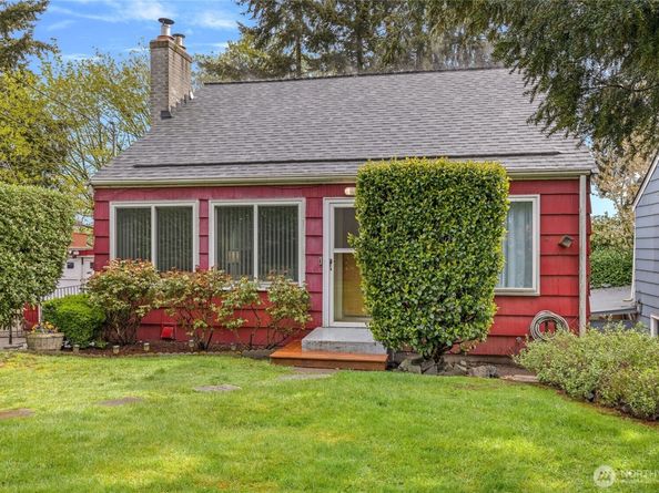 10850 26th Avenue S, Seattle WA 98168