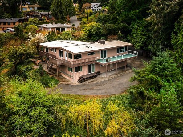 7413 Soundview Drive, Edmonds WA 98026