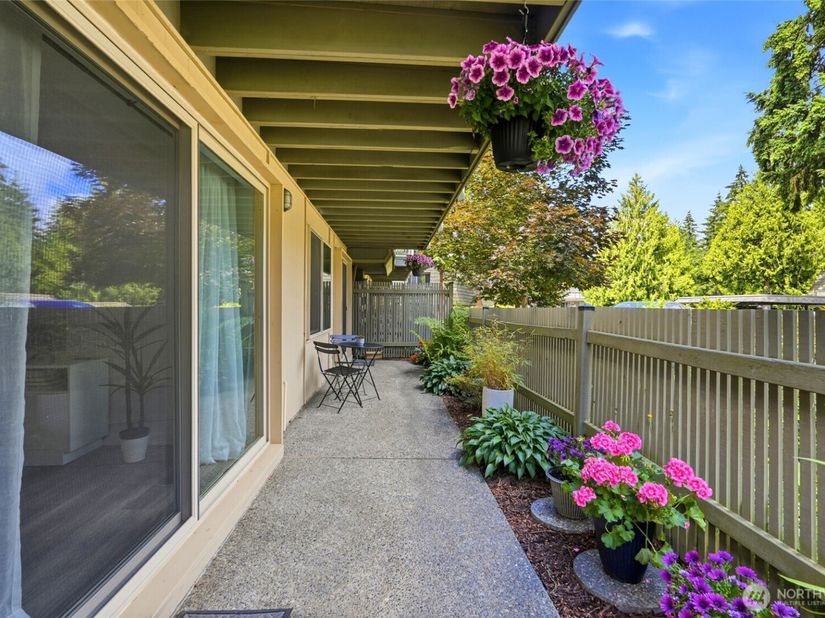 1414 154th Avenue NE 4403, Bellevue WA 98007