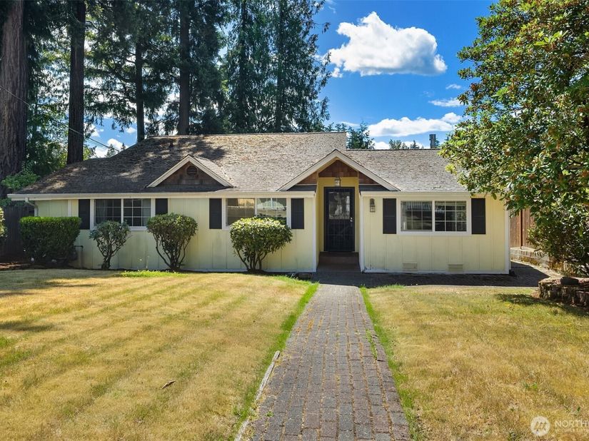 17463 SE 192nd Drive, Renton WA 98058