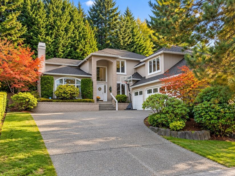 15452 SE 67TH St, Bellevue WA 98006