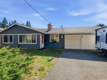 1633 NE Riddell Road