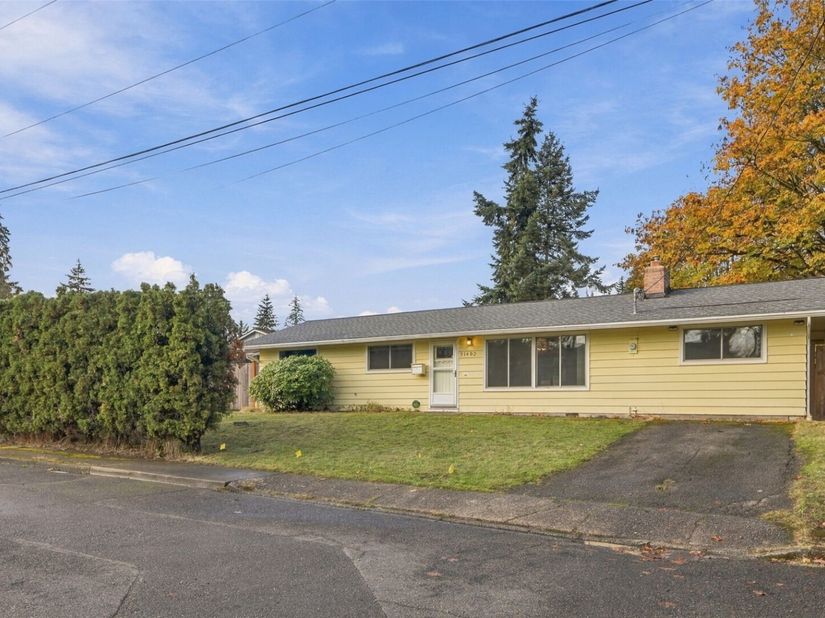 21402 54th Place W, Mountlake Terrace WA 98043
