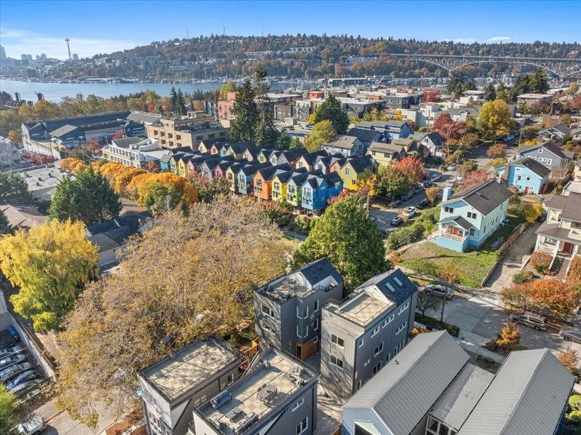 3500 Meridian Avenue N, Seattle WA 98103