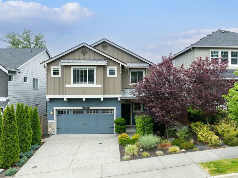 3302 104th Avenue NE, Lake Stevens WA 98258