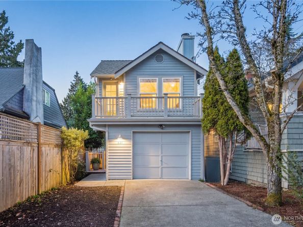 5121 27th Avenue NE, Seattle WA 98105