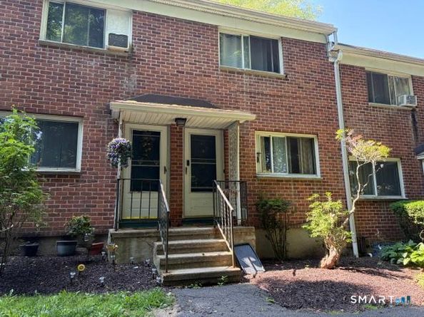 51-71 Park Avenue OM8, Danbury CT 06810