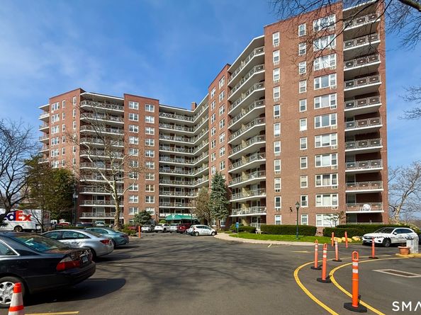 91 Strawberry Hill Avenue 334, Stamford CT 06902