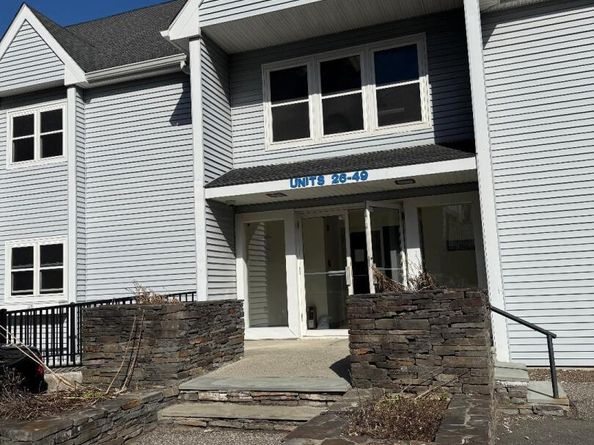 1 Beaver Brook Road 29, Danbury CT 06810