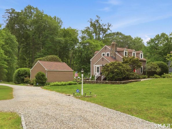 209 Merwins Lane, Fairfield CT 06824