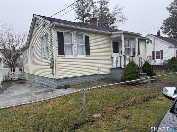 153 Marigold Avenue, Bridgeport CT 06606