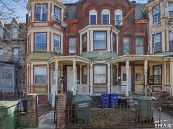 584 Kossuth Street