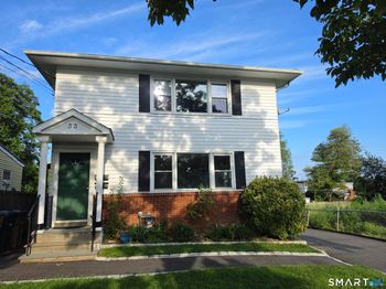 33 Dora Street