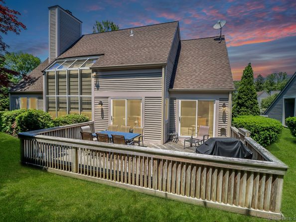 230 New Canaan Avenue APT 2, Norwalk CT 06850