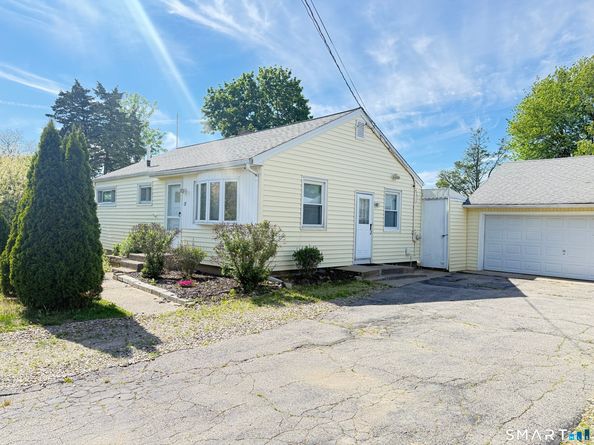 17 Sunset Drive, Shelton CT 06484