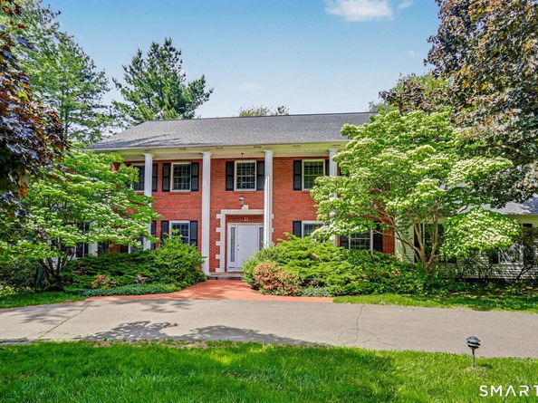 11 Tanglewood Drive, Danbury CT 06811