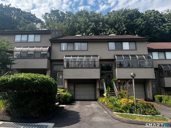 2539 Bedford Street 38C, Stamford CT 06905