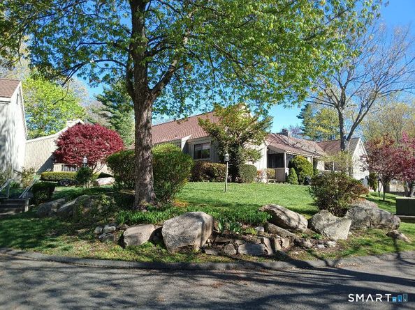 209 Acorn Lane A, Stratford CT 06614
