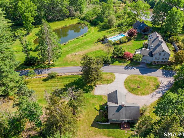 6 Brinsmade Lane, Sherman CT 06784