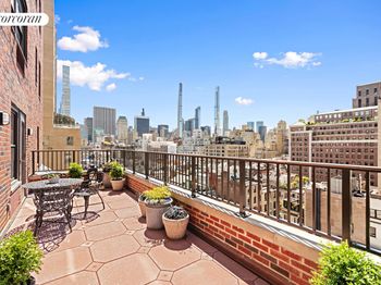 710 Park Avenue