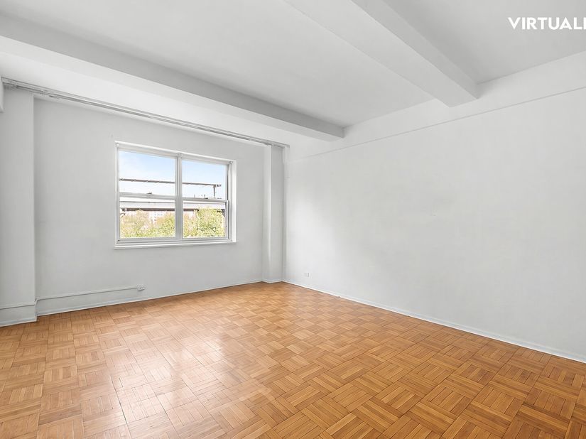 550 Grand Street J4B, New York NY 10002