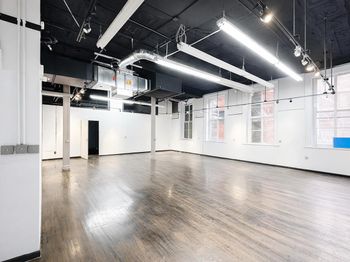 424 Broadway