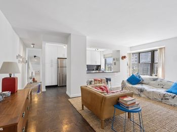 417 Grand Street