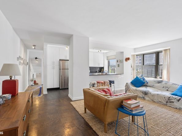 417 Grand Street D302, New York NY 10002