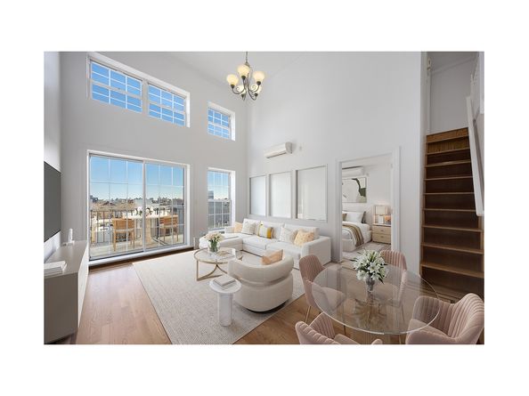 216 Calyer Street 5B, Brooklyn NY 11222