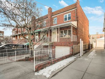 1986 West 13th Street