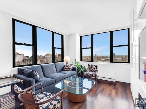 201 East 17th Street 29J, New York NY 10003