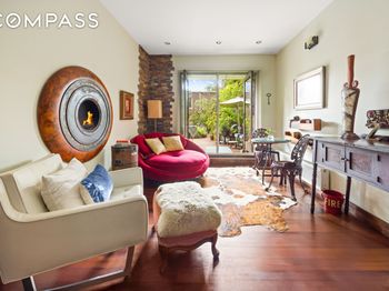 607 Manhattan Avenue