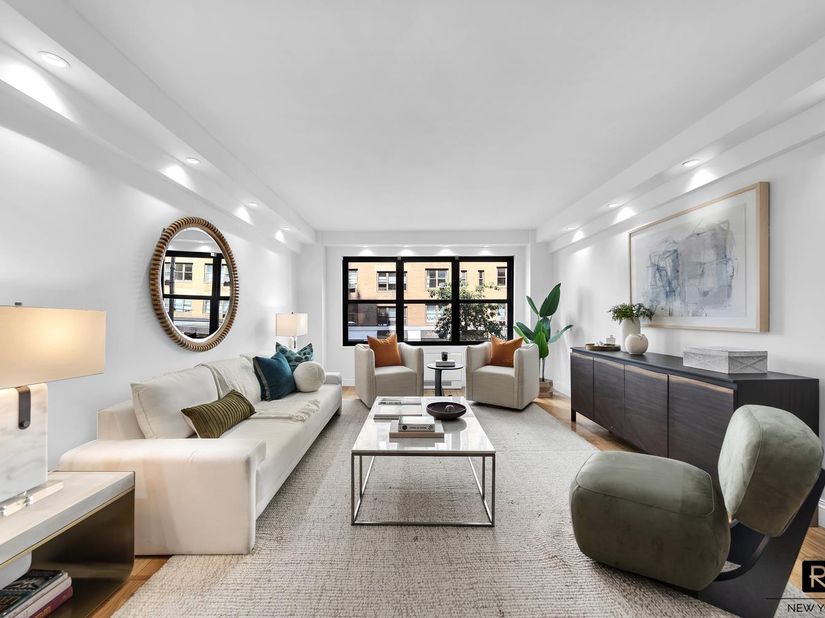 140 East 56th Street 2K, New York NY 10022