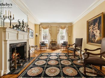 14 Sutton Place S