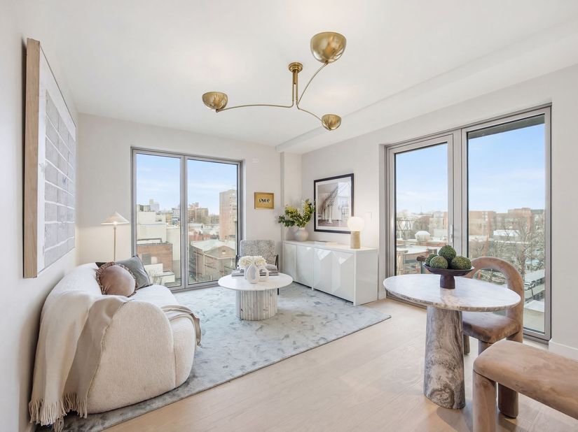 58-01 Queens Boulevard 4N, Queens NY 11377