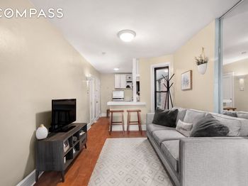 522 West 50th Street