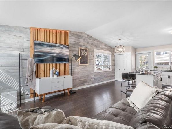 20423 E 43rd Avenue, Denver CO 80249