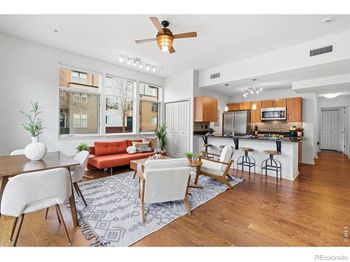 1310 Rosewood Avenue