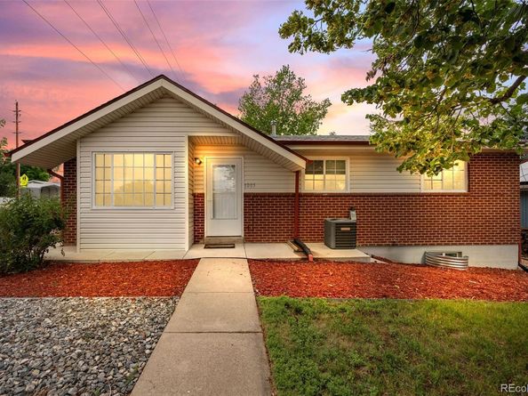 1005 Moss Street, Golden CO 80401
