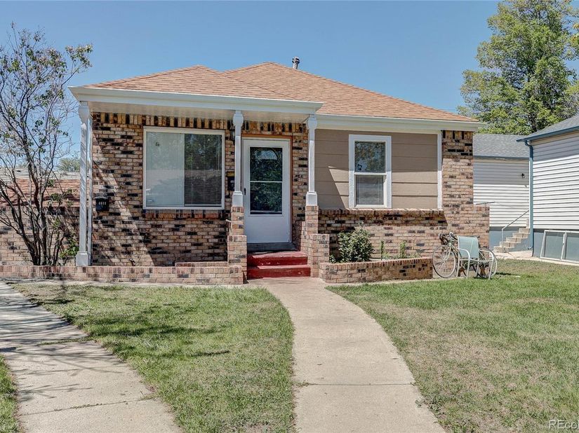 4609 S Lincoln Street, Englewood CO 80113