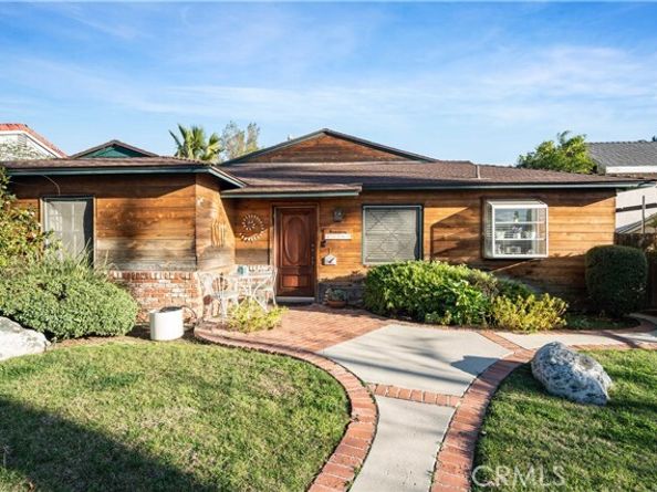13382 Astoria, Sylmar (los Angeles) CA 91342